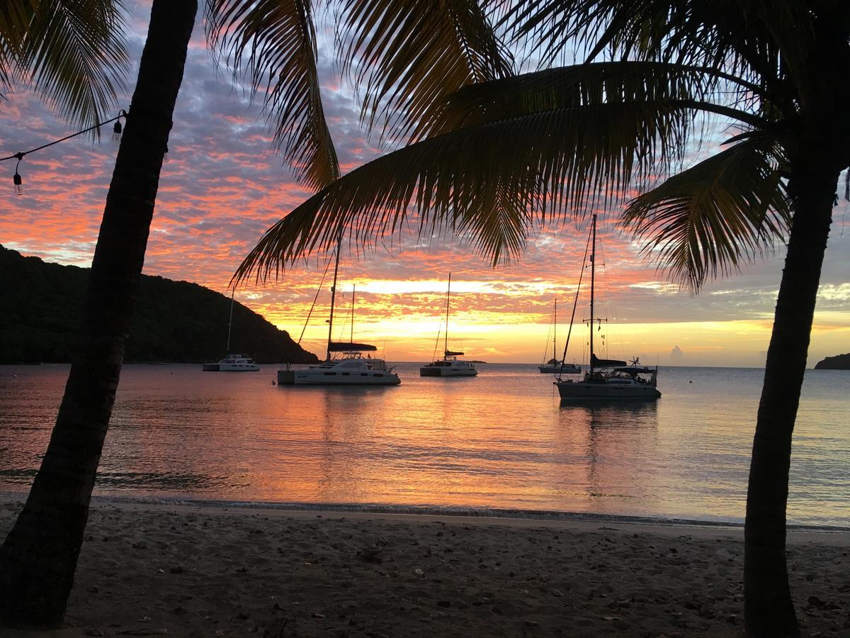 Отель Salt Whistle Bay Retreat Mayreau Island Экстерьер фото